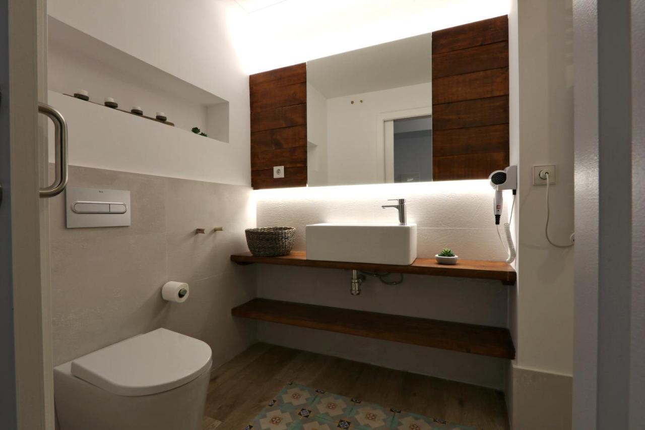 Classbedroom Port Ramblas Barcelona Luaran gambar